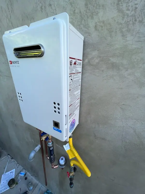 Tankless water heater installation for Cottonwood homes